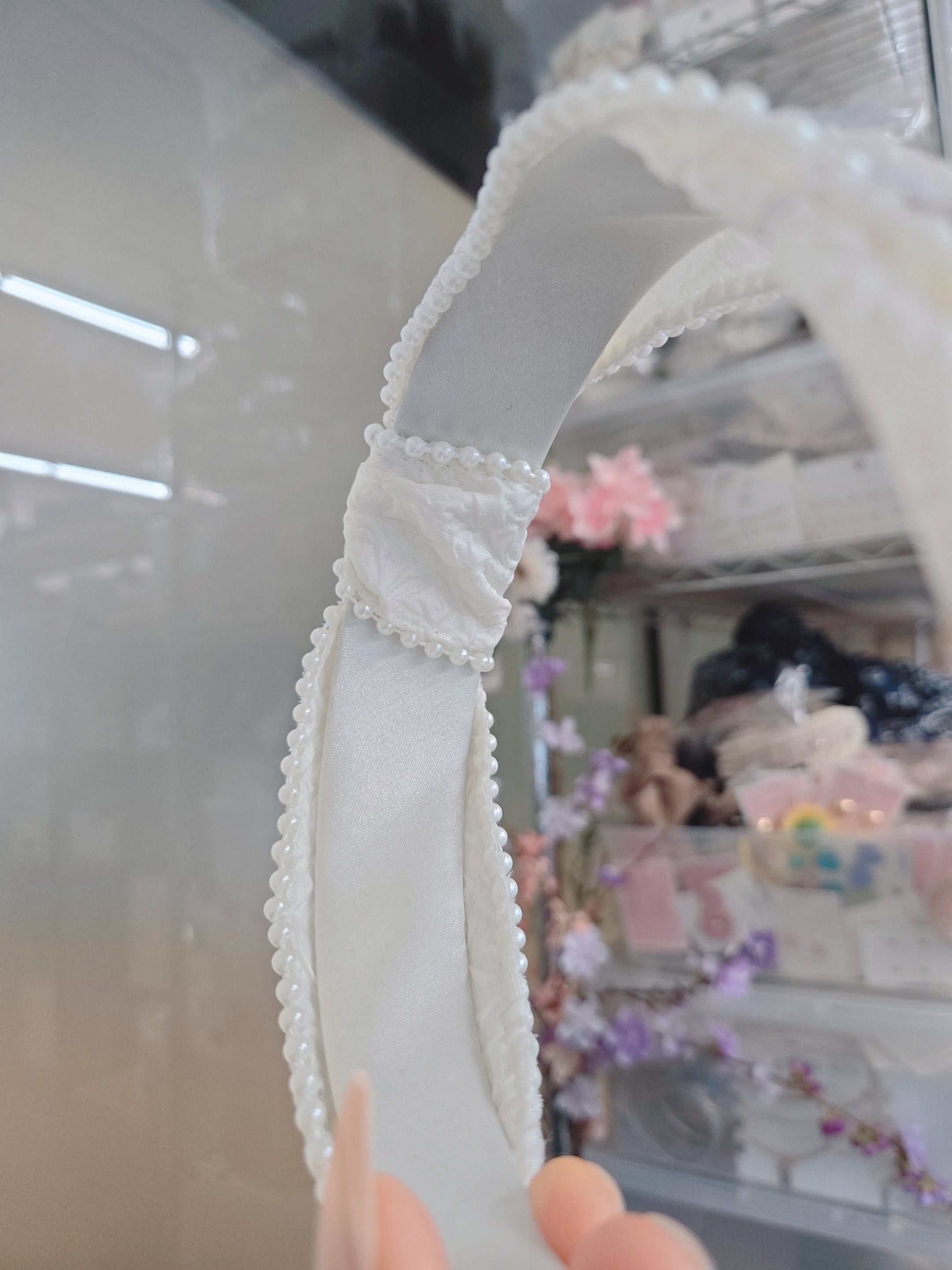 1 White Pearl Tied Lovely Hairband